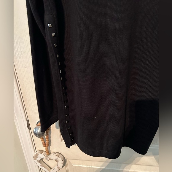 NWT Charlie Paige Black Long Sleeve Studded Sweater - Picture 2 of 7